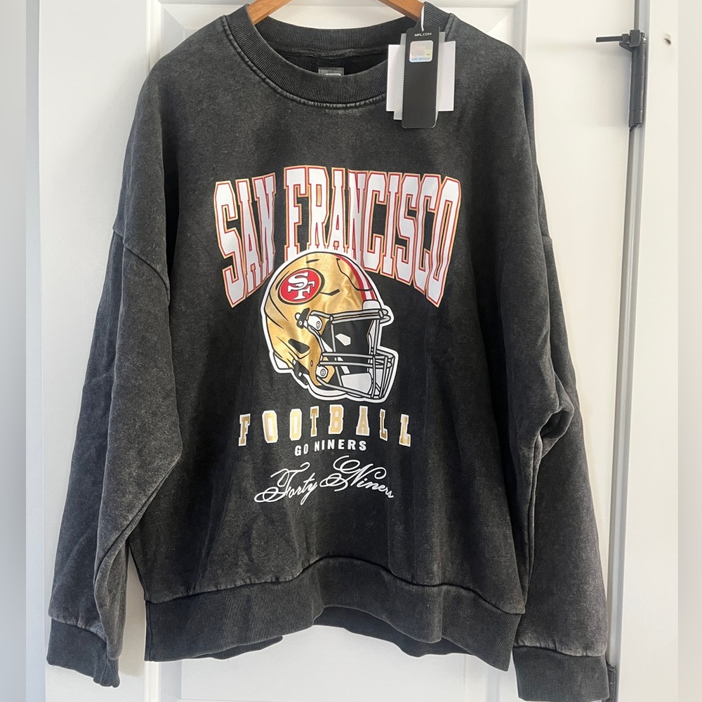 NWT Gameday Couture San Francisco 49ers Crewneck